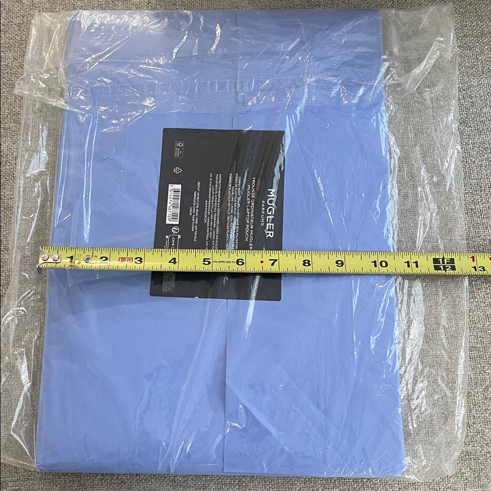 Mugler BIG Laptop Pouch - Picture 6 of 6
